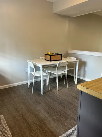 $109,900 | 610 South Duncan Road, Unit A, Champaign, IL 61821