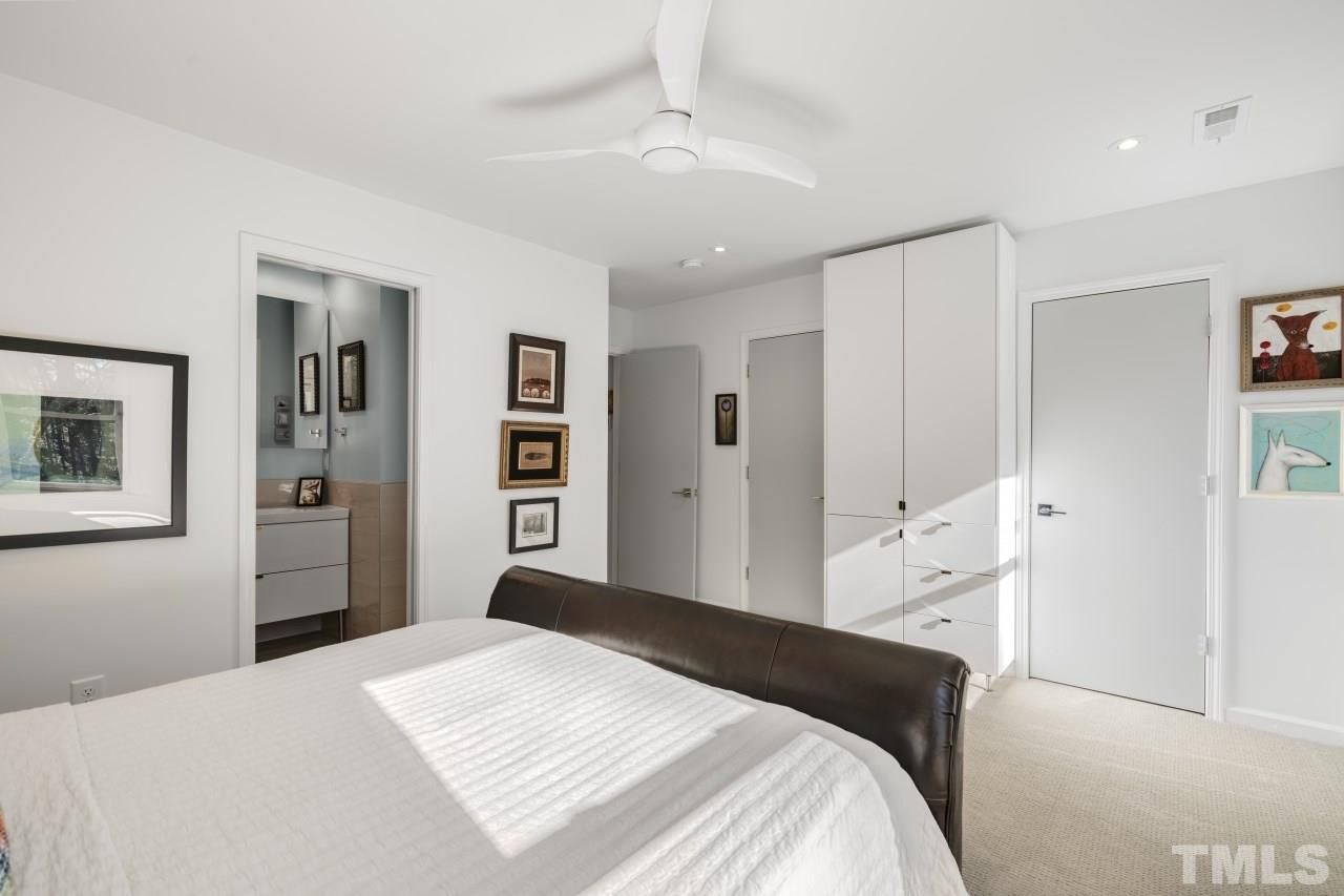 1403 Mapleside Court Raleigh, NC 27609 - Photo 18 of 29