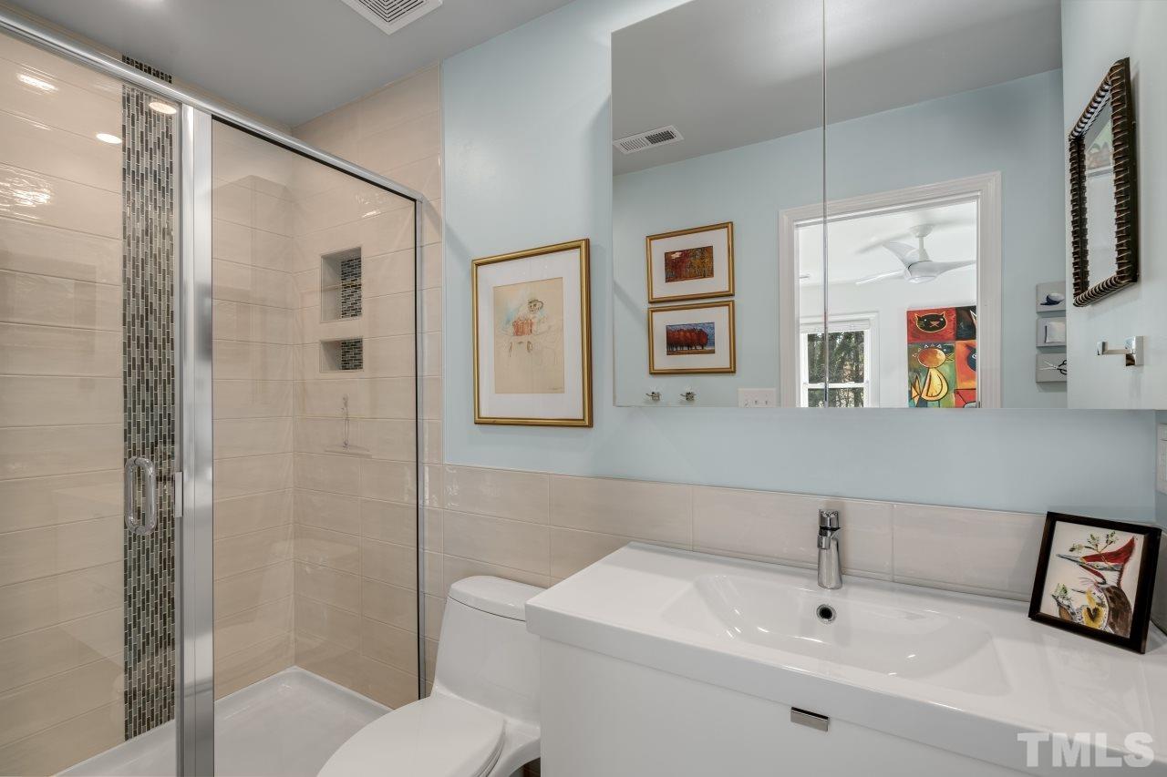 1403 Mapleside Court Raleigh, NC 27609 - Photo 19 of 29