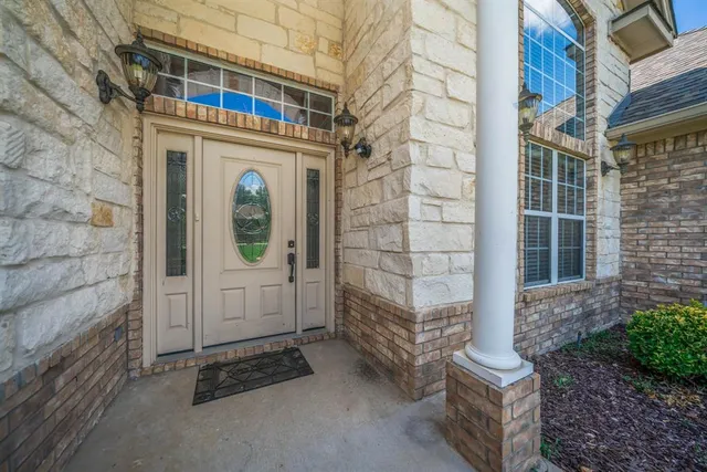 $637,000 | 110 Kayla Lane, Longview, TX 75602