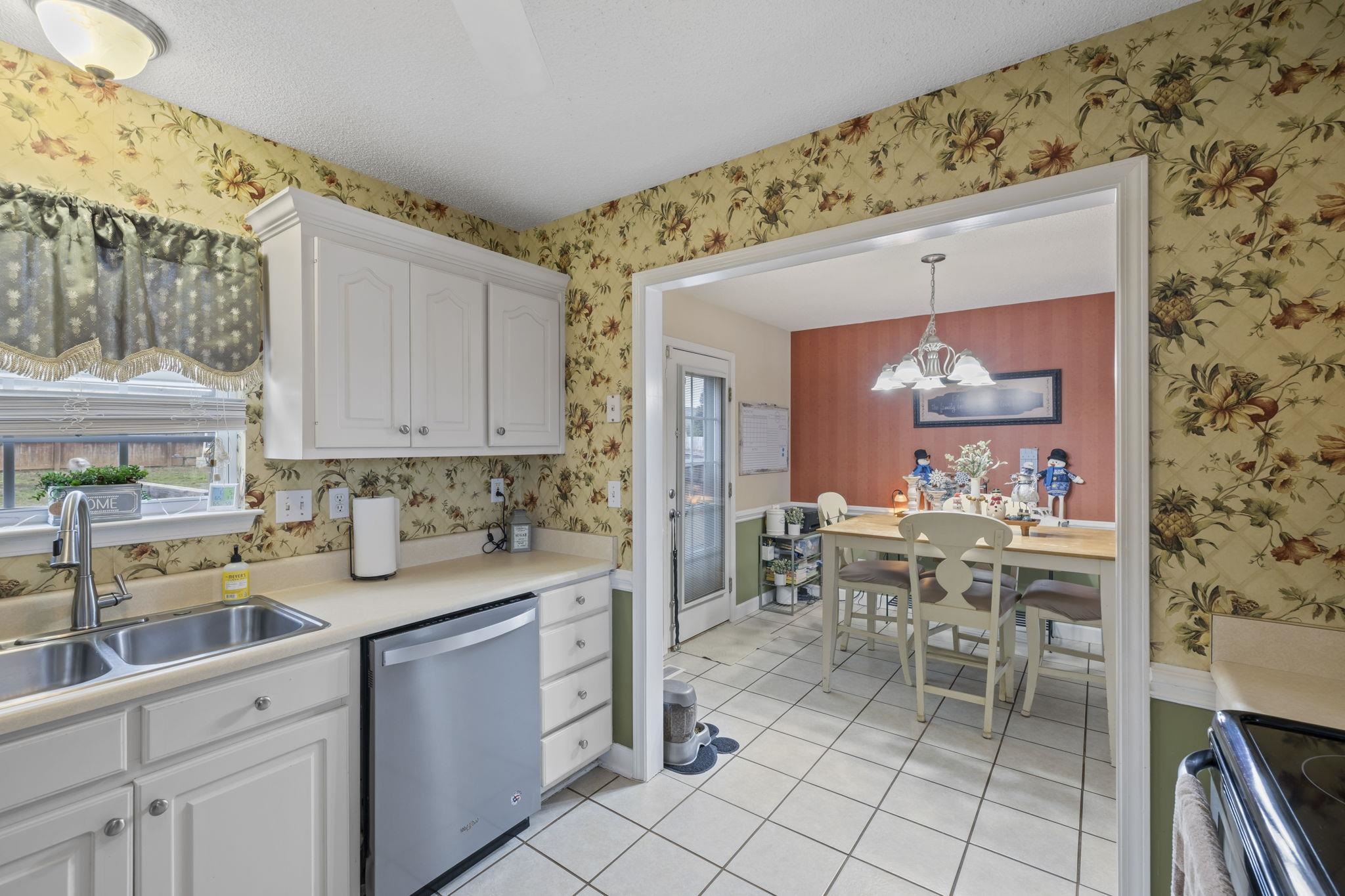 709 Running Creek Lane Boiling Springs, SC 29316 - Photo 13 of 26