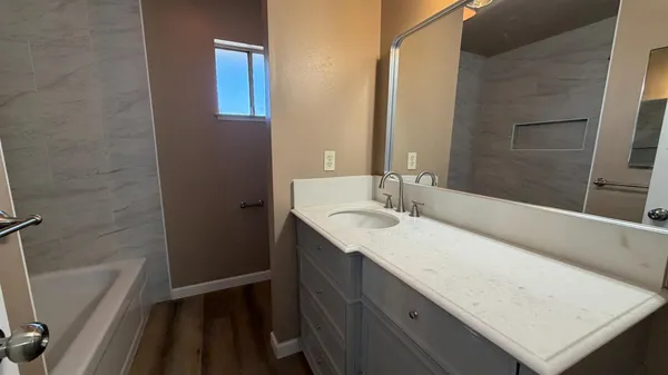 $1,550 | 2514 East Andrews Avenue, Fresno, CA 93726