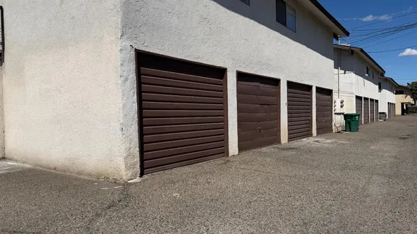 $1,550 | 2514 East Andrews Avenue, Fresno, CA 93726