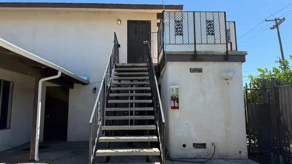 $1,550 | 2514 East Andrews Avenue, Fresno, CA 93726