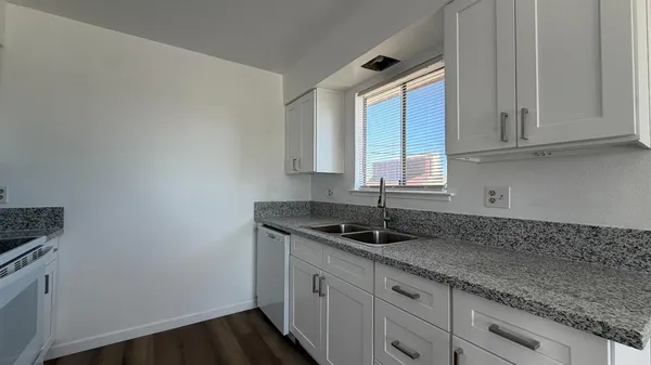 $1,550 | 2514 East Andrews Avenue, Fresno, CA 93726