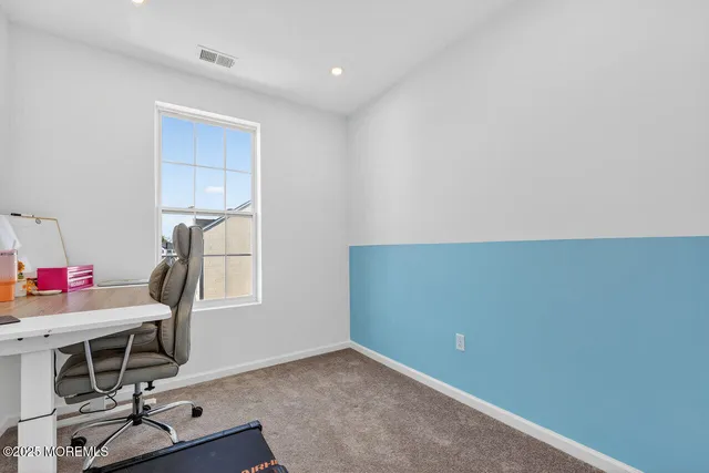 a view of workspace with workspace