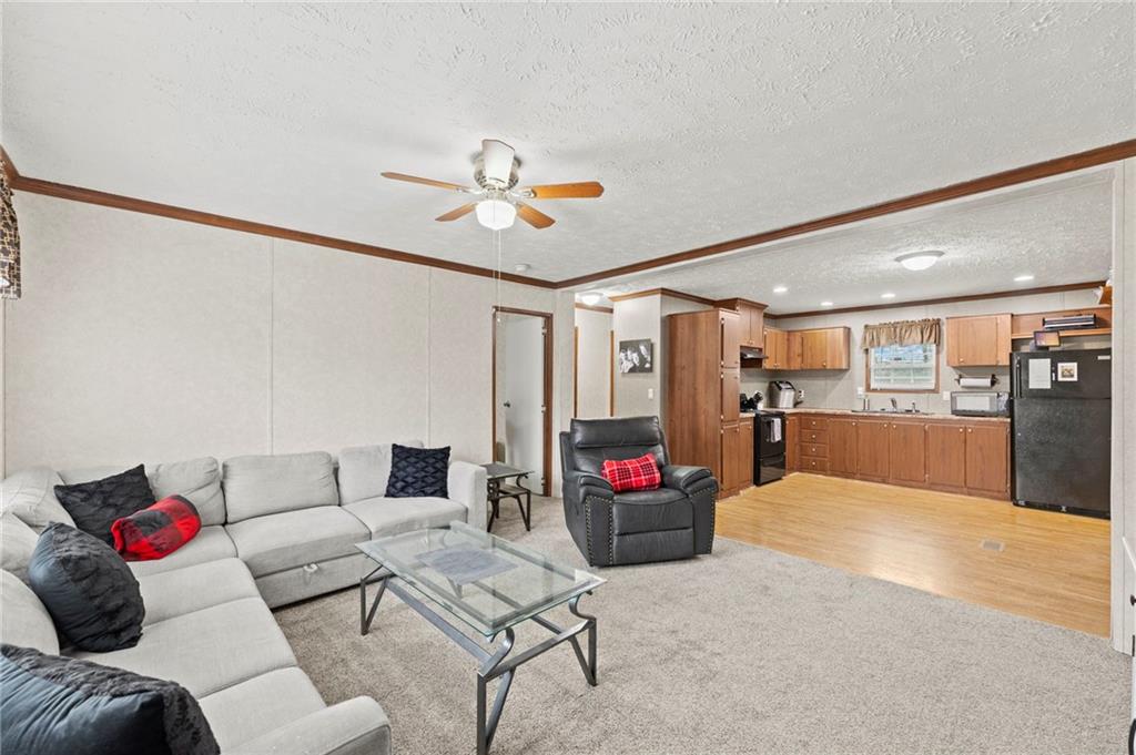 5 Persimmon Lane Mapleton, KS 66754 - Photo 4 of 34