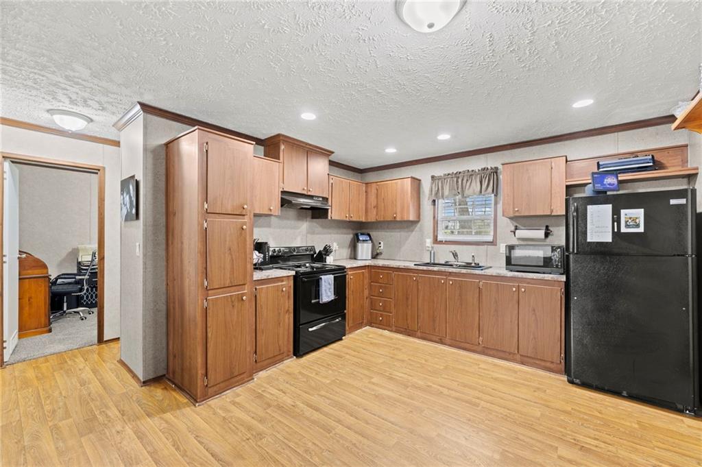5 Persimmon Lane Mapleton, KS 66754 - Photo 9 of 34