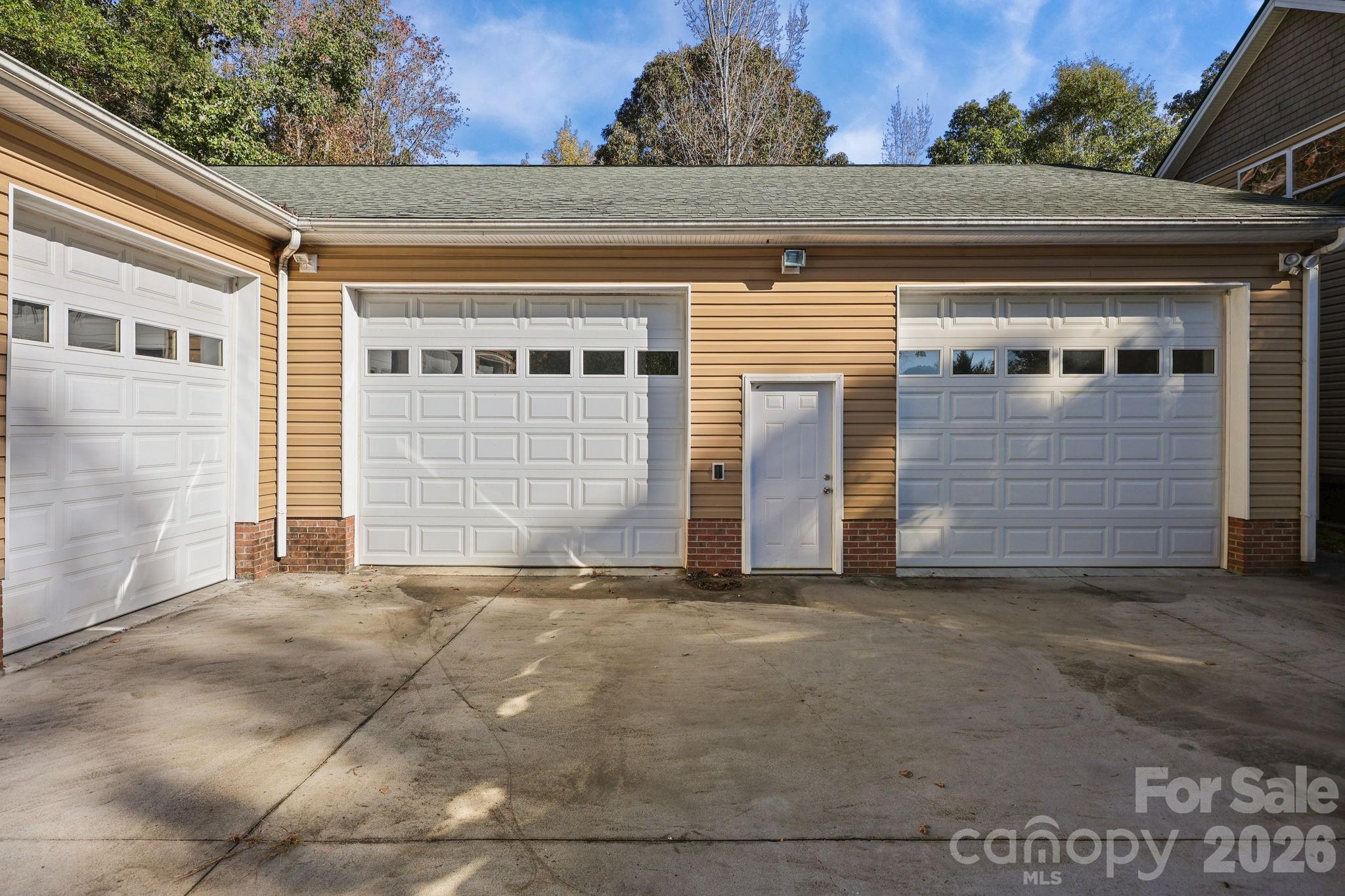 952 Flat Swamp Road Denton, NC 27239 - Photo 2 of 47