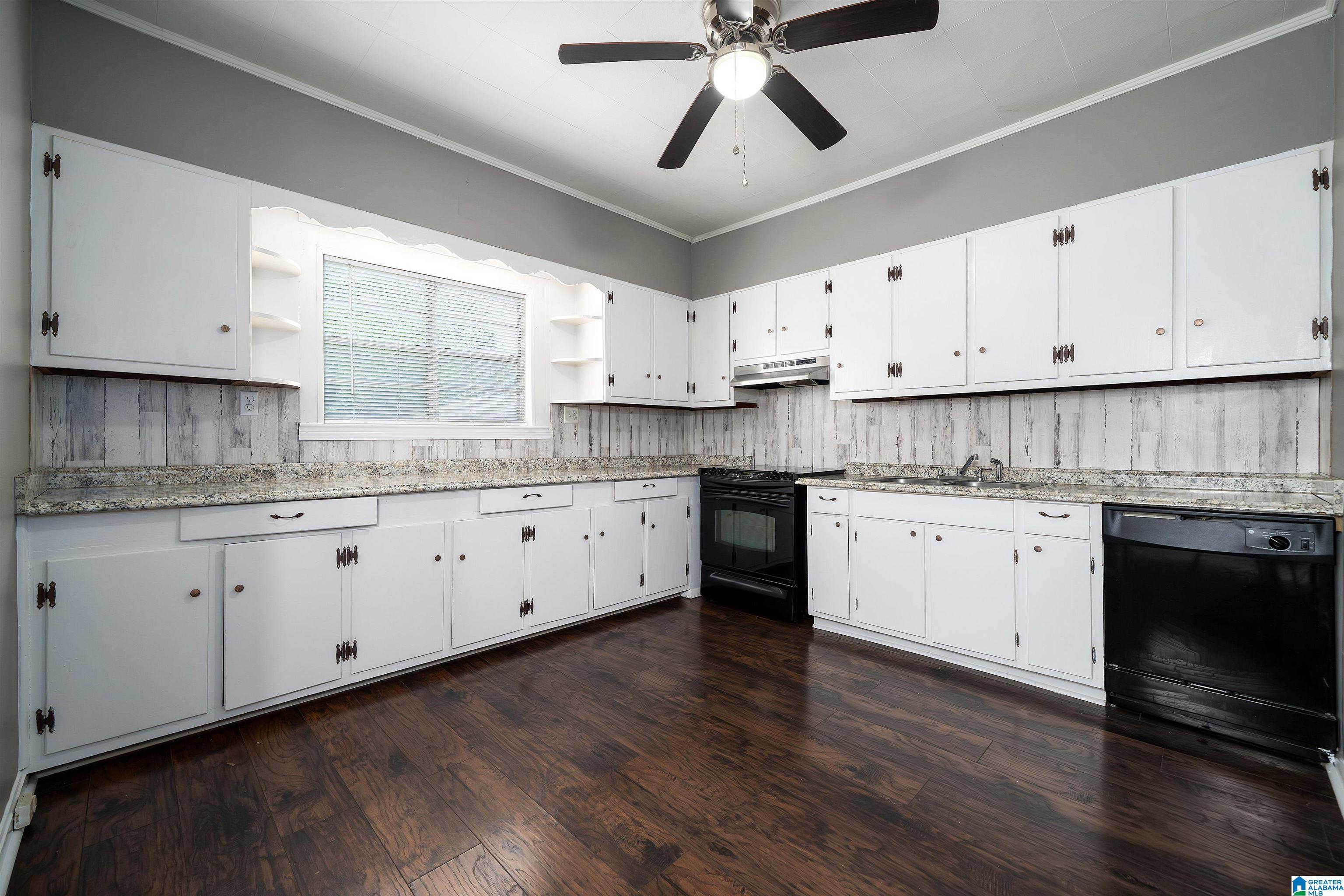 202 Front Street Adamsville, AL 35005 - Photo 13 of 23