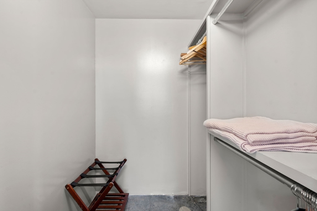 453 Washington Street, Unit 7E Boston, MA 02111 - Photo 17 of 18