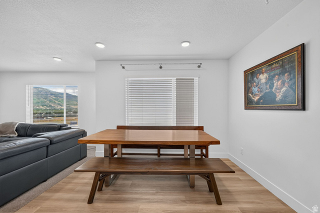 1639 East Indigo Loop Layton, UT 84040 - Photo 12 of 28