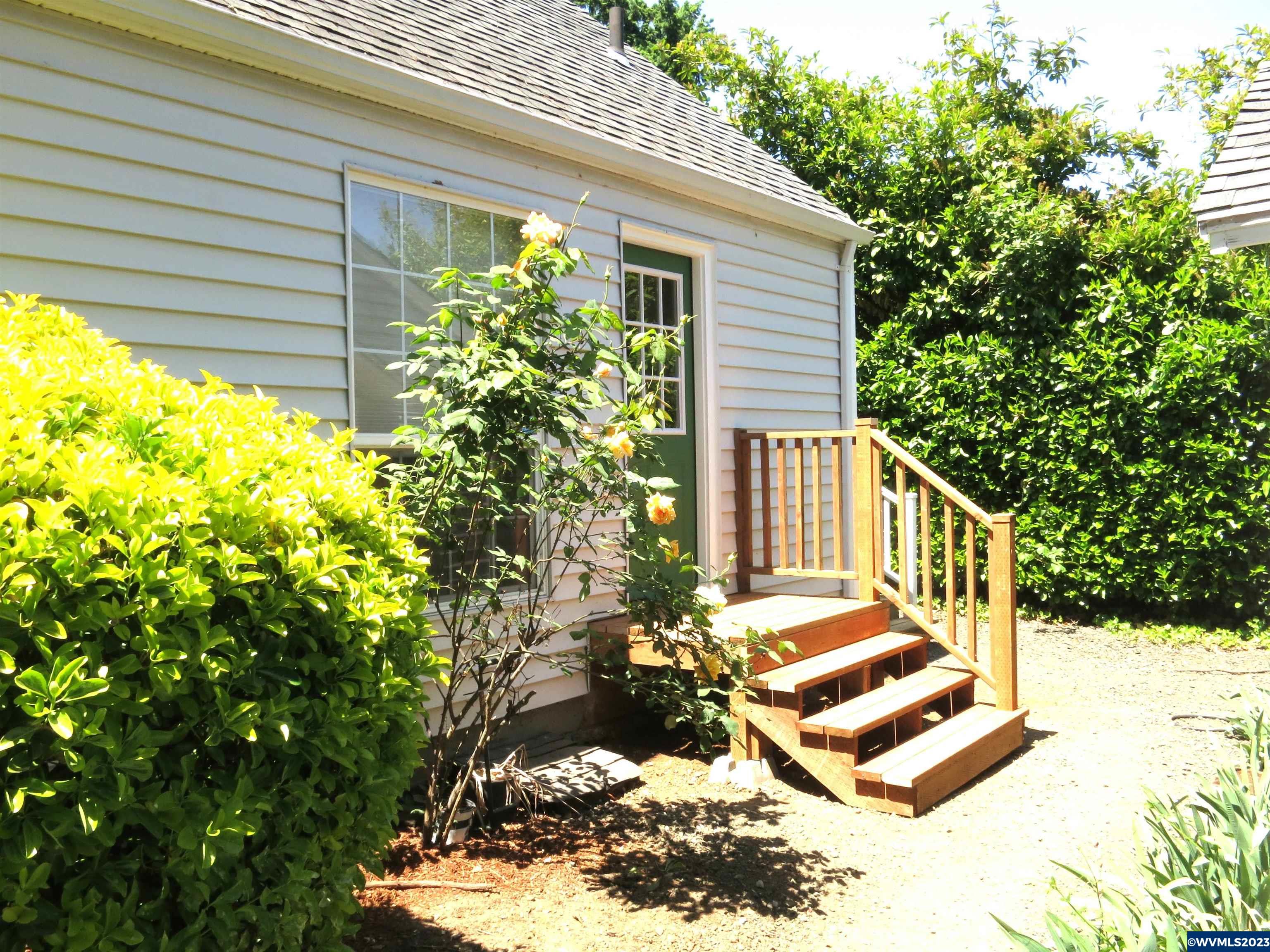 920 Southwest Clay Street Dallas, OR 97338 - Photo 15 of 16 Gallery Image 15