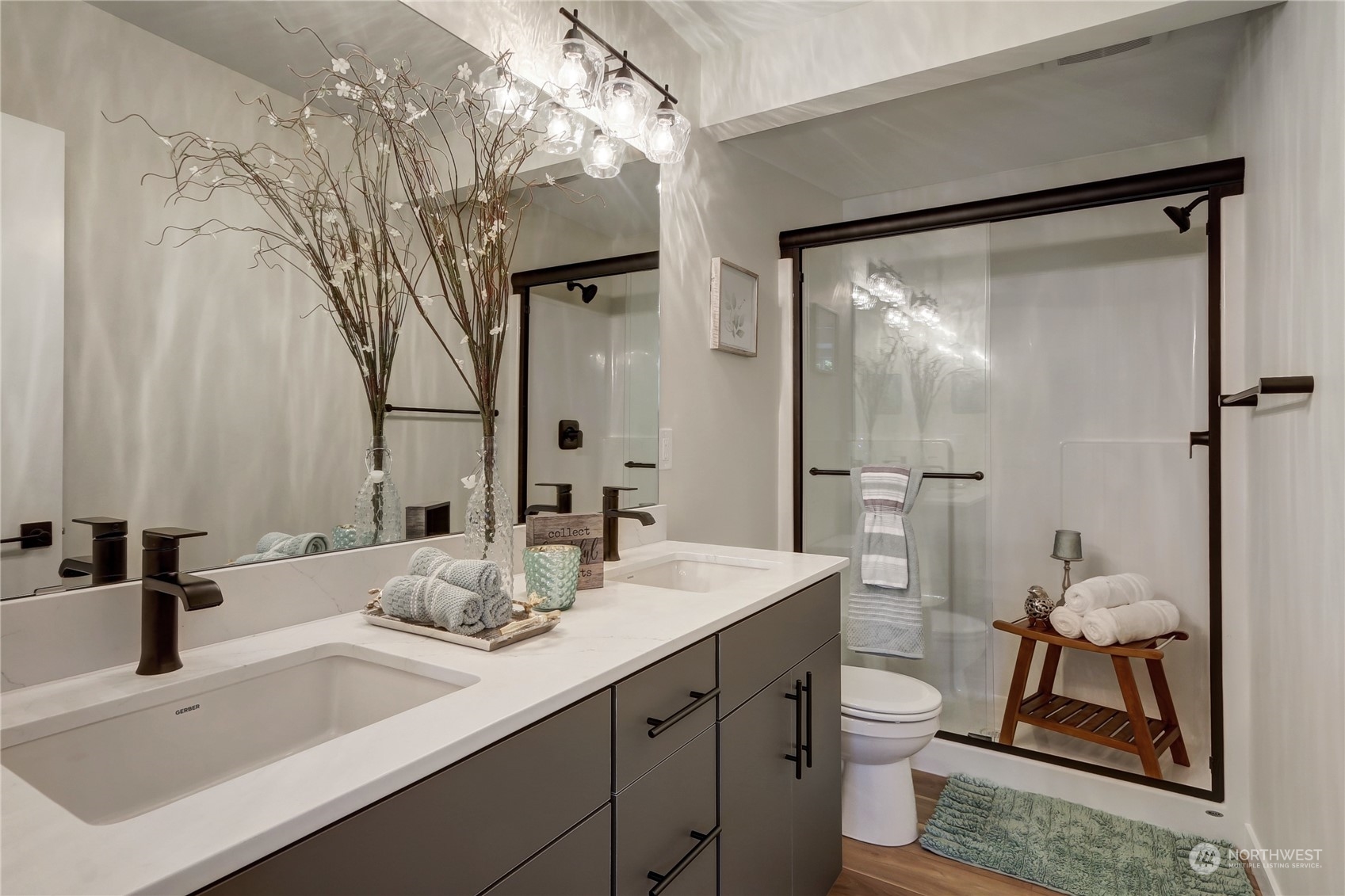 2527 Gibson Road, Unit A6 Everett, WA 98204 - Photo 15 of 24 a bathroom with a sink toilet and shower