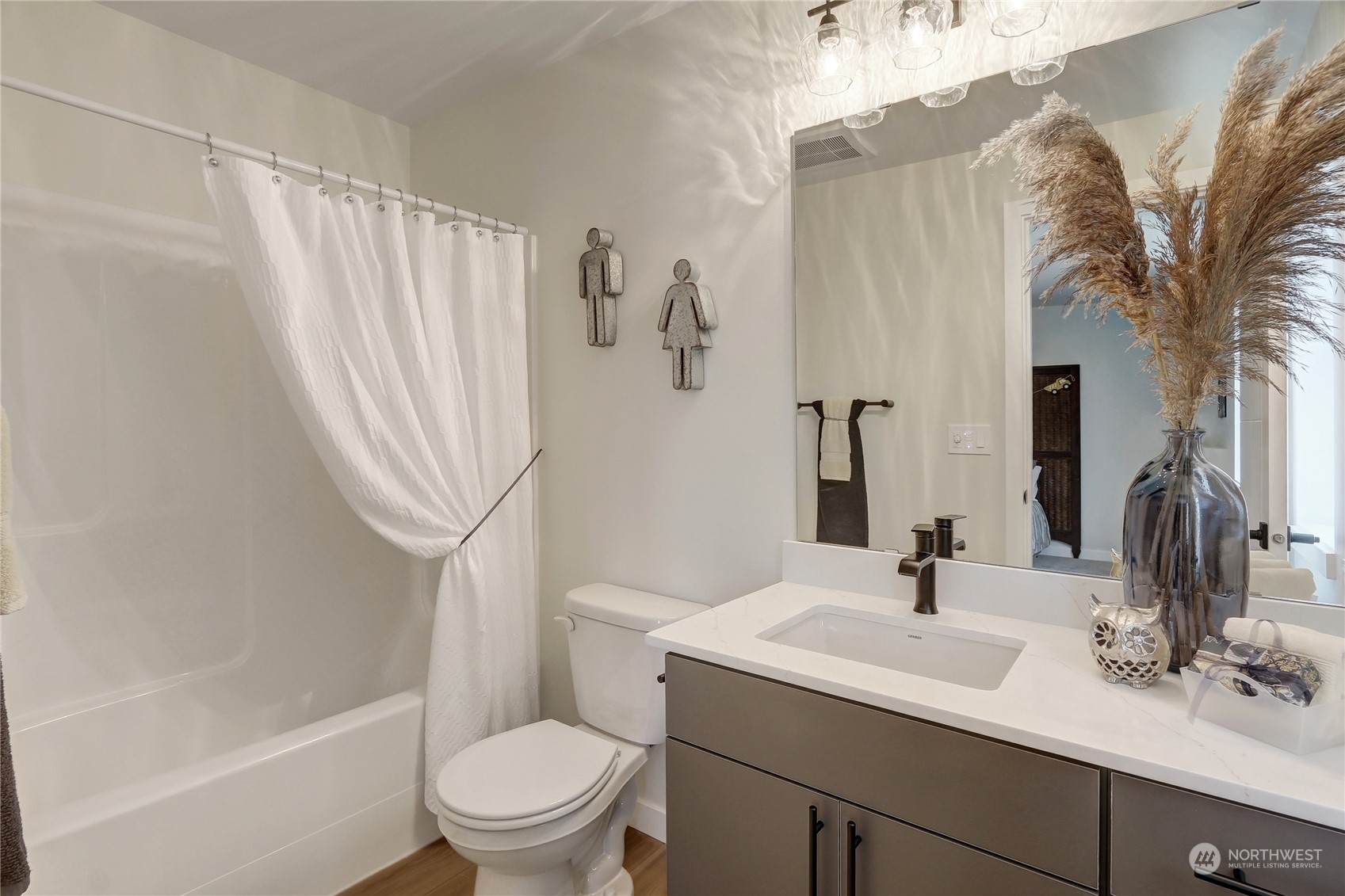 2527 Gibson Road, Unit A6 Everett, WA 98204 - Photo 18 of 24 a bathroom with a sink a toilet and shower
