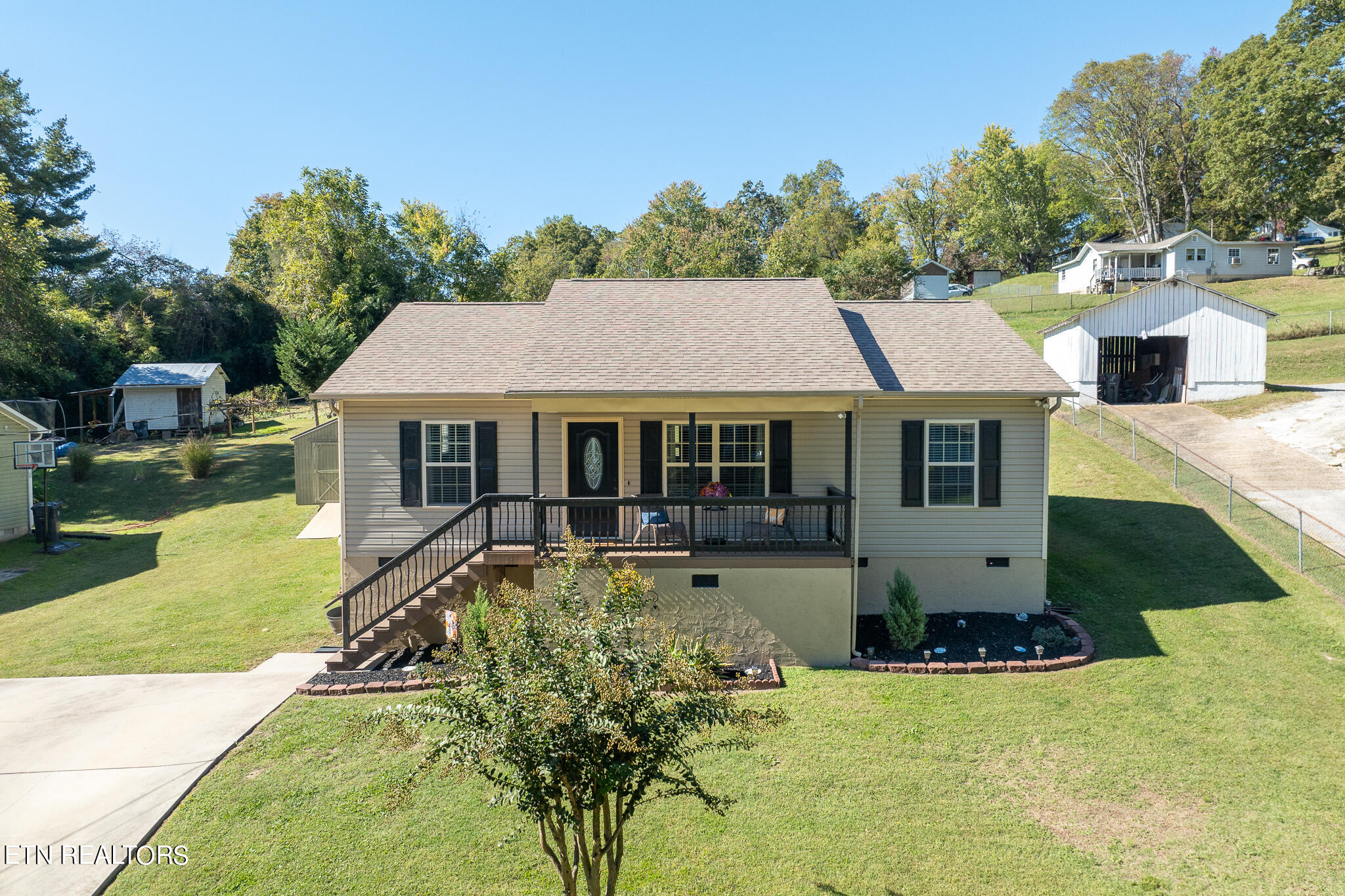 5925 Short Road Northwest Knoxville, TN 37921 - Photo 1 of 27 5925 Short Rd