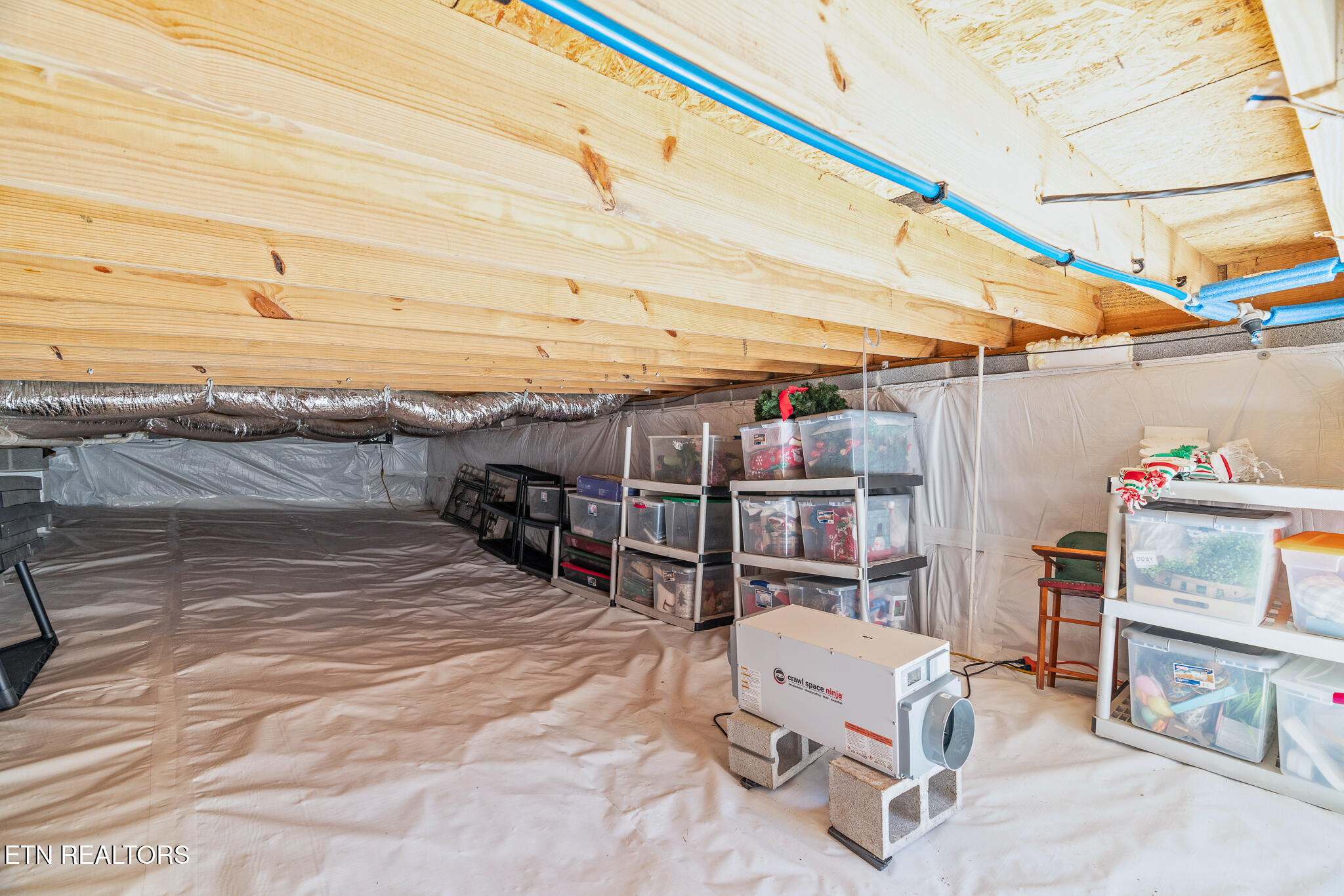 5925 Short Road Northwest Knoxville, TN 37921 - Photo 18 of 27 Encapsulated crawlspace