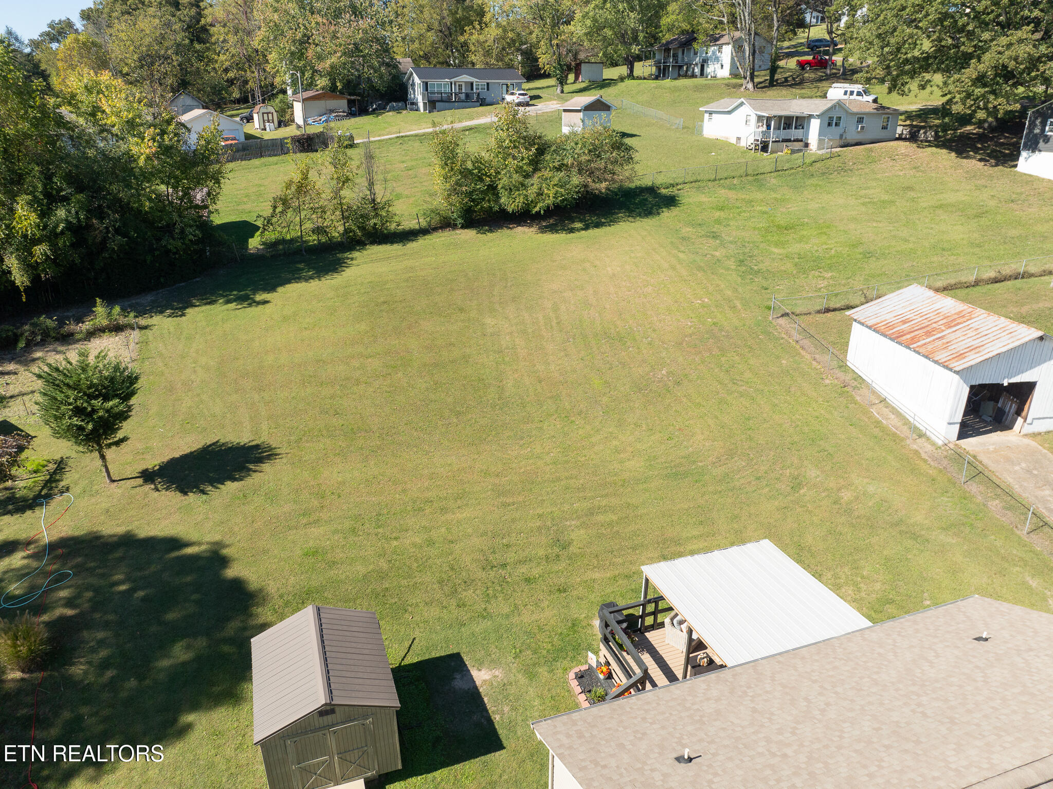 5925 Short Road Northwest Knoxville, TN 37921 - Photo 27 of 27 Yard view