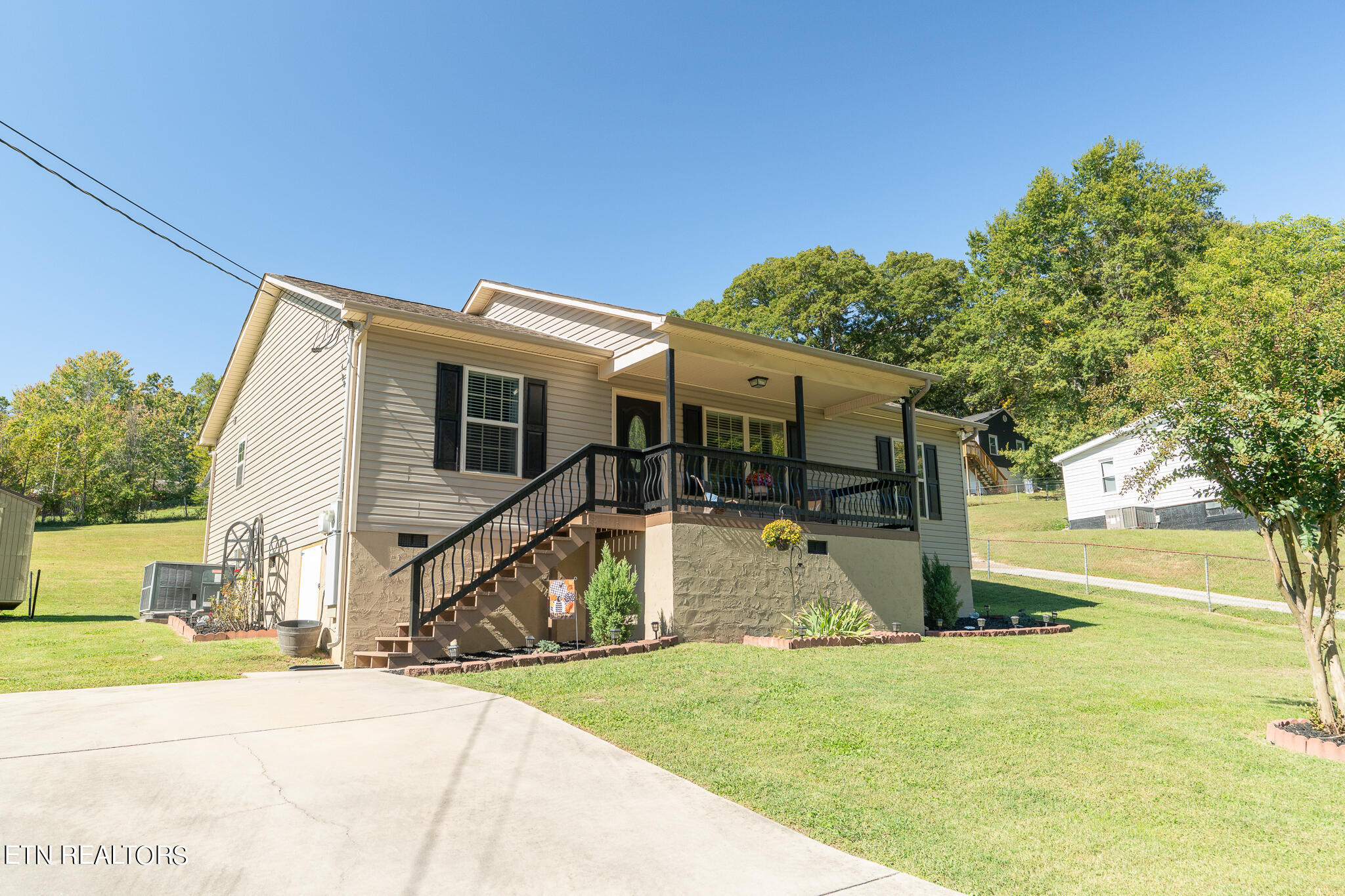 5925 Short Road Northwest Knoxville, TN 37921 - Photo 3 of 27 untitled-1