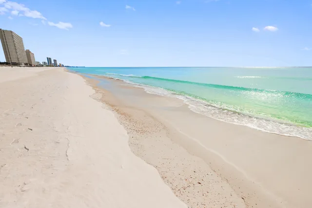 $449,900 | 17670 Front Beach Road, Unit L7, Panama City Beach, FL 32413