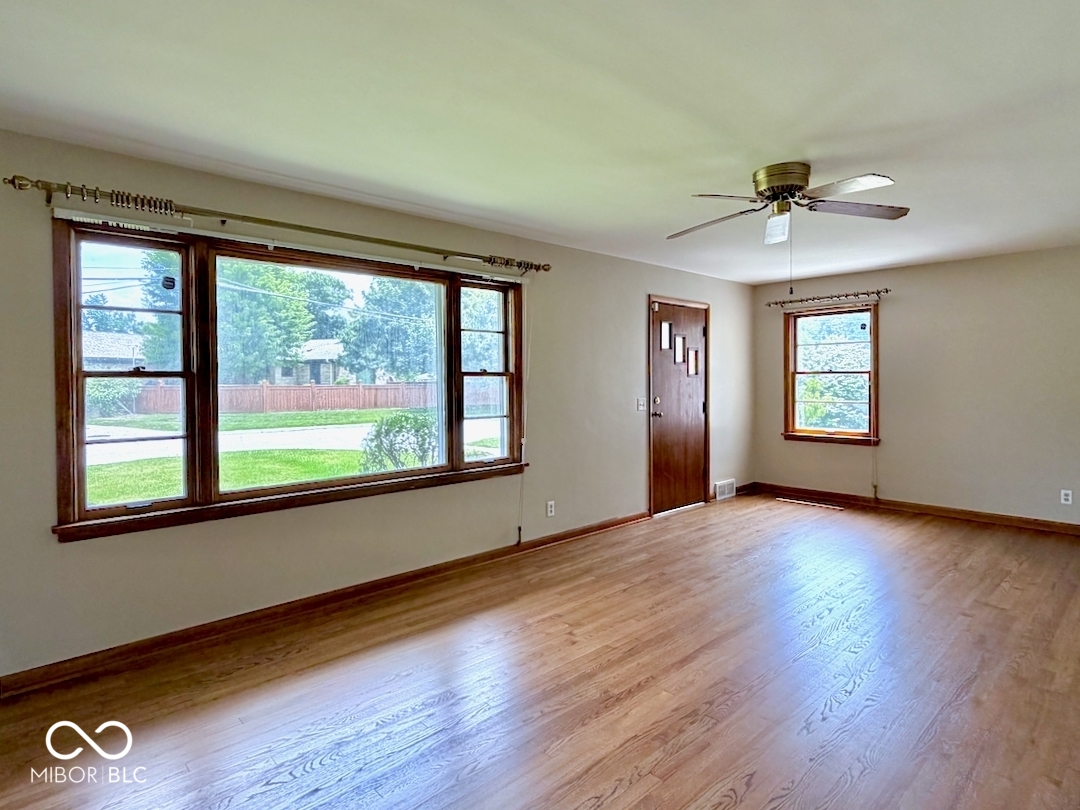 312 South Carr Road Plainfield, IN 46168 - Photo 7 of 45