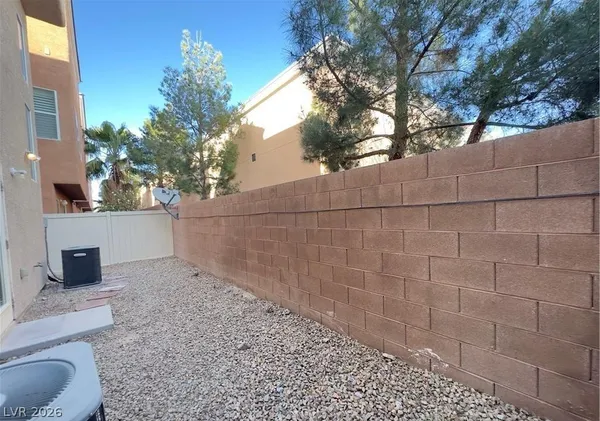 $1,950 | 4742 Cortina Rancho Street, Las Vegas, NV 89147