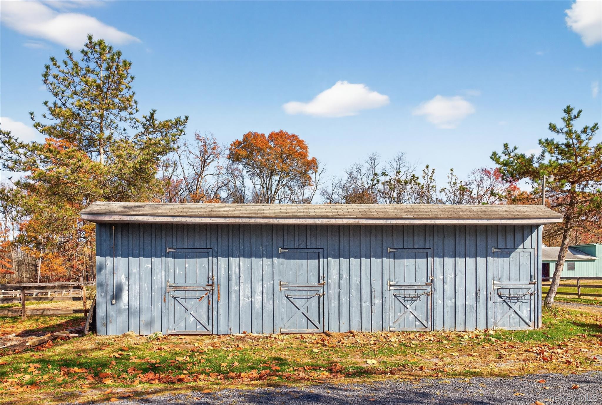 99 Dusinberre Road Gardiner, NY 12525 - Photo 19 of 31 a view of a roof deck