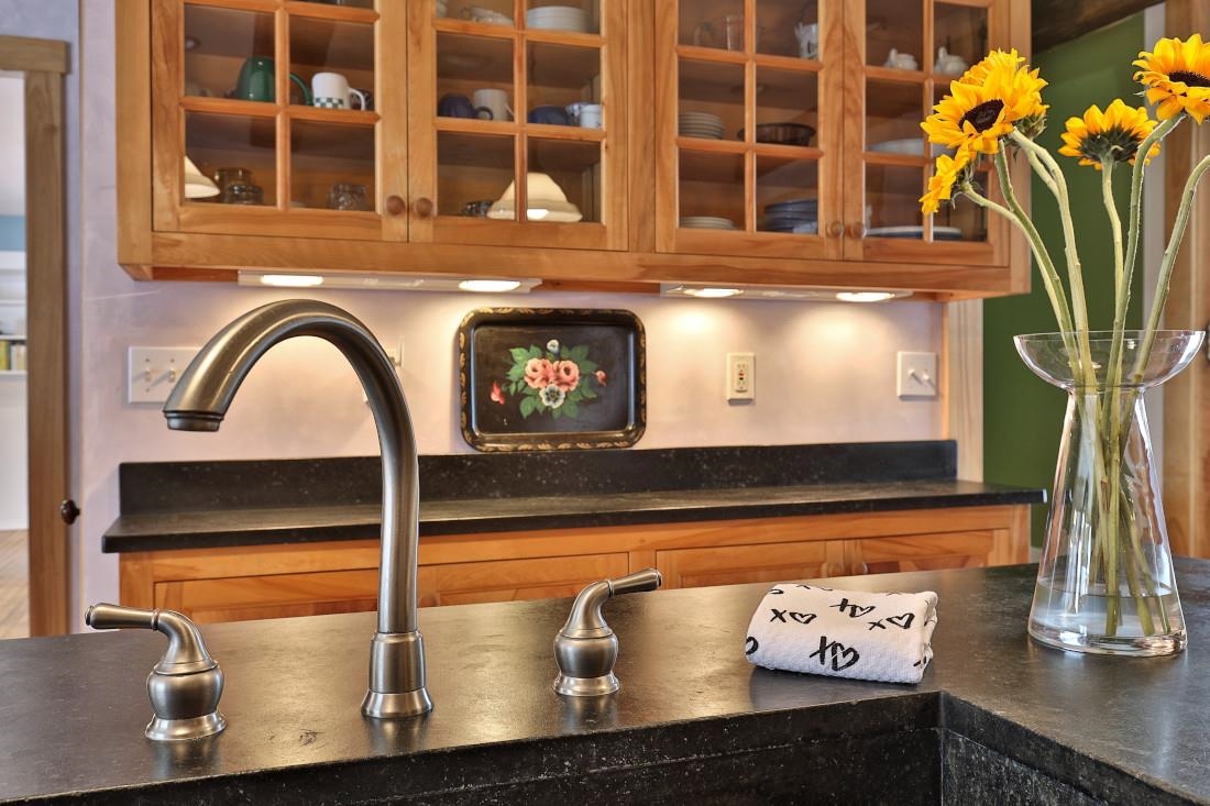 3 Music Mountain Road Stockbridge, VT 05772 - Photo 7 of 40