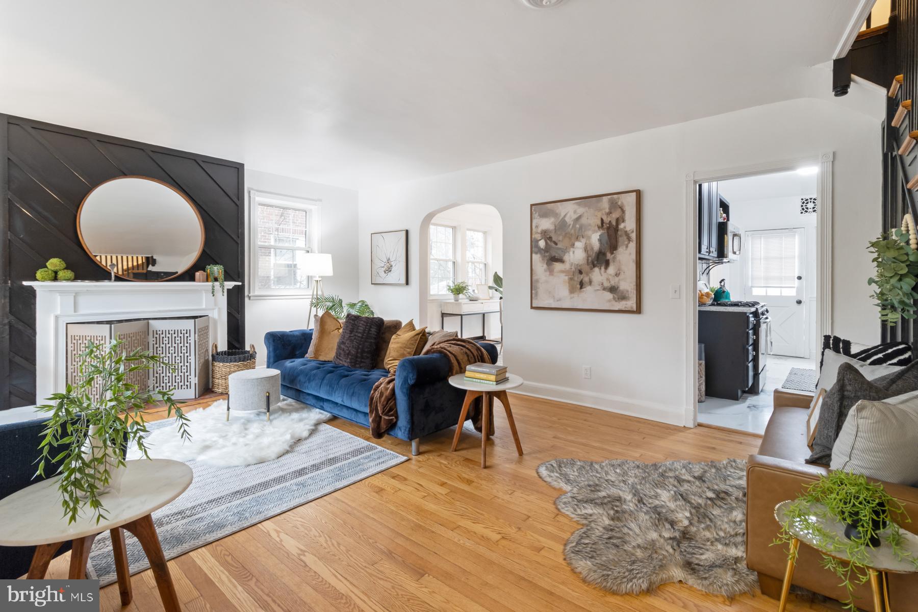 1519 Roundhill Road Baltimore, MD 21218 - Photo 6 of 27 Gallery Image 6