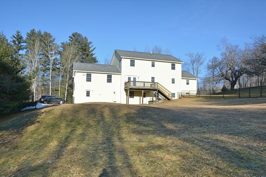 200 Middle Route Belmont, NH 03220 - Photo 35 of 40
