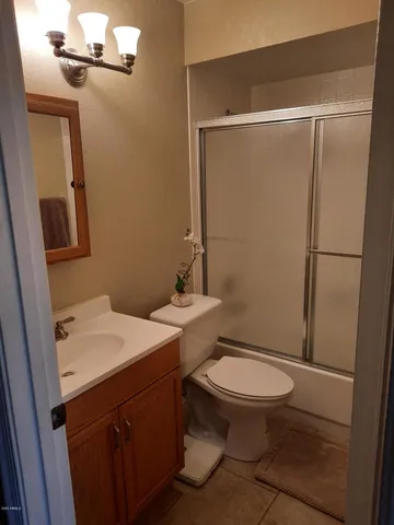 $1,800 | 1861 Montana Vista, Unit A, Lake Havasu City, AZ 86403