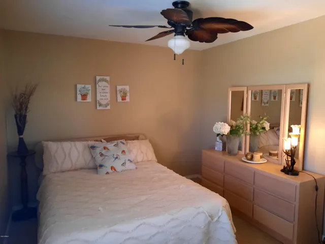 $1,800 | 1861 Montana Vista, Unit A, Lake Havasu City, AZ 86403