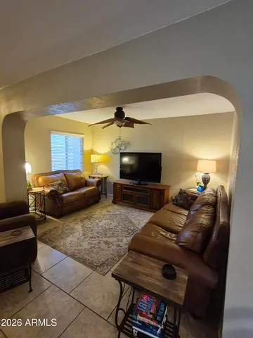 $1,800 | 1861 Montana Vista, Unit A, Lake Havasu City, AZ 86403