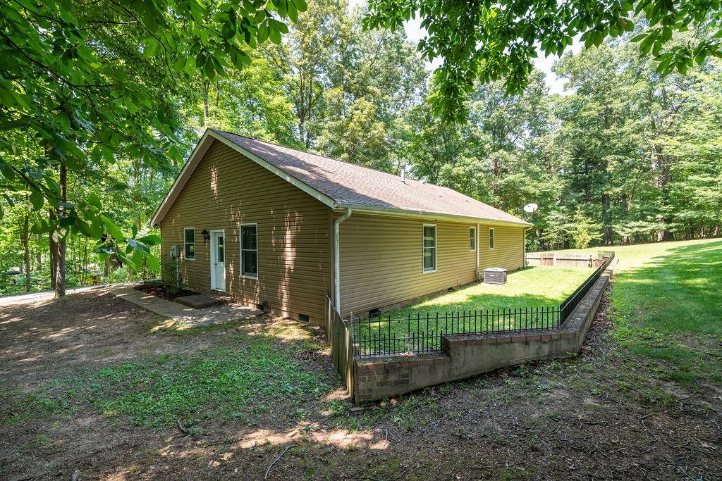 89 Swisher Road Staunton, VA 24401 - Photo 8 of 75