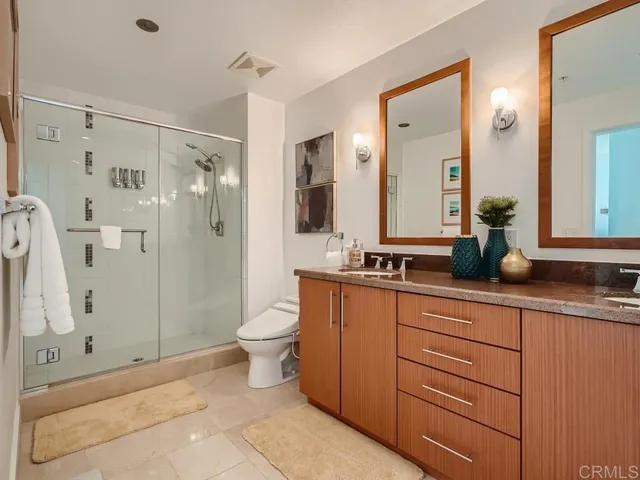 $6,995 | 325 7th Avenue, Unit 2101, San Diego, CA 92101