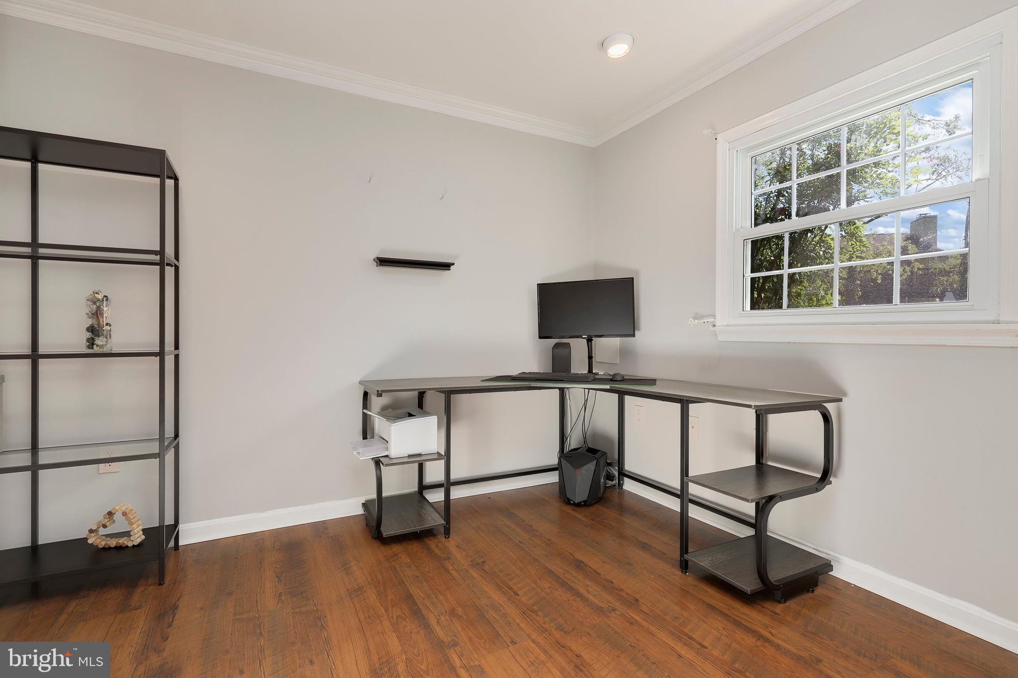 7114 Whetstone Road Alexandria, VA 22306 - Photo 22 of 35 Lower Level - Fourth Bedroom