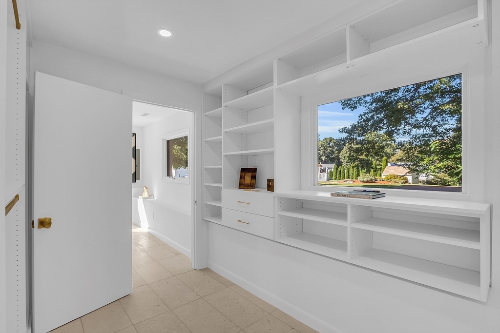 6 Beaver Place Billerica, MA 01821 - Photo 25 of 42