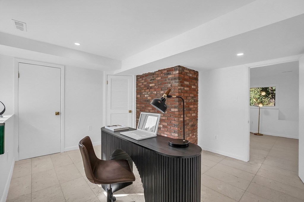 6 Beaver Place Billerica, MA 01821 - Photo 30 of 42