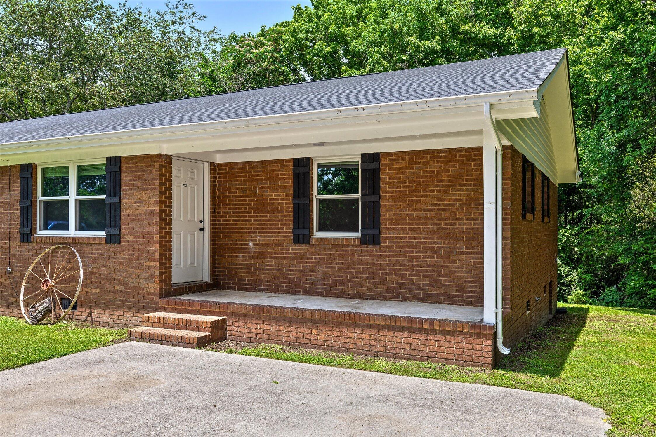 555 East Garden Farm Road Rossville, GA 30741 - Photo 4 of 39 04-E Garden-4