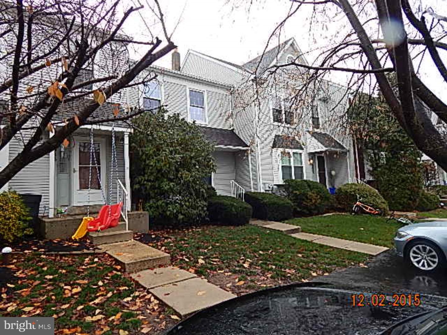 944 Craftsman Road Norristown, PA 19403 - Photo 3 of 19 Gallery Image 3