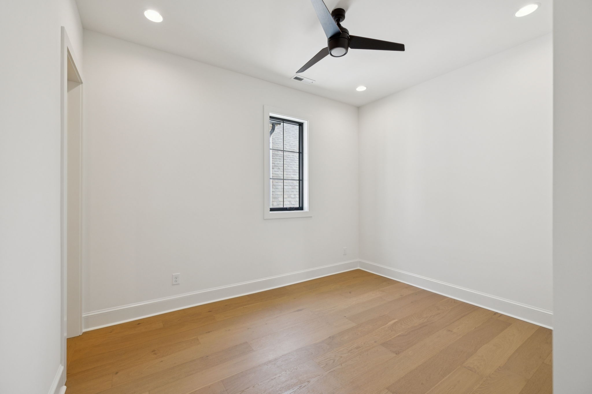 102 Cardiff Dr Spring Hill North Thompson's Station, TN 37179 - Photo 53 of 67 wooden floor in an empty room
