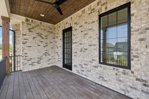 $999,999 | 102 Cardiff Dr Spring Hill North, Thompson's Station, TN 37179