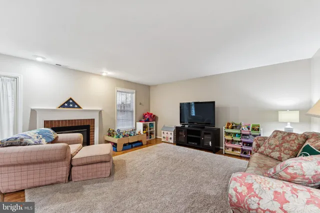 $730,000 | 4026 Nicholas Court, Fairfax, VA 22033