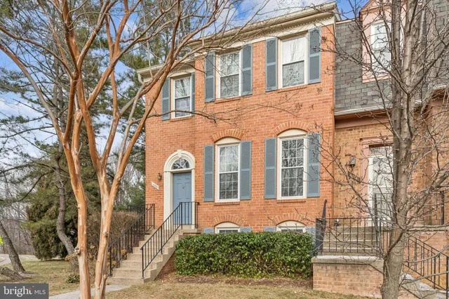 $730,000 | 4026 Nicholas Court, Fairfax, VA 22033