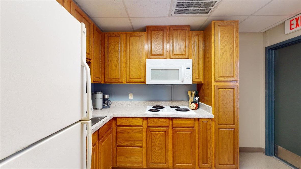 5585 Straub Road, Unit 101 College Station, TX 77845 - Photo 6 of 34 Gallery Image 6