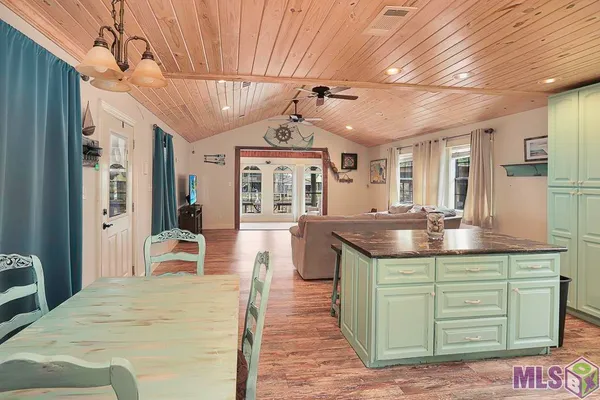 $230,000 | 22460 Chinquapin Avenue, Maurepas, LA 70449