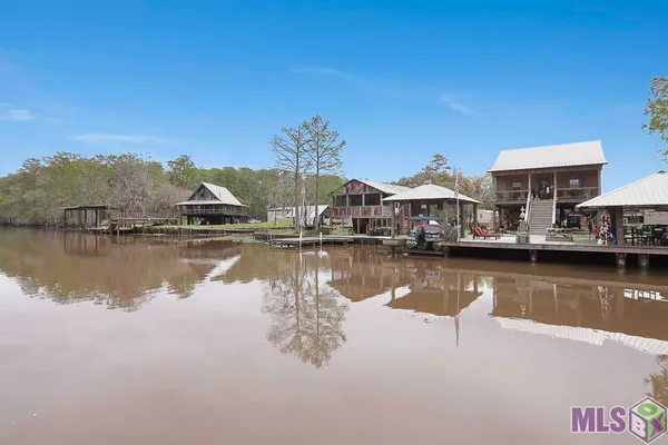 $230,000 | 22460 Chinquapin Avenue, Maurepas, LA 70449