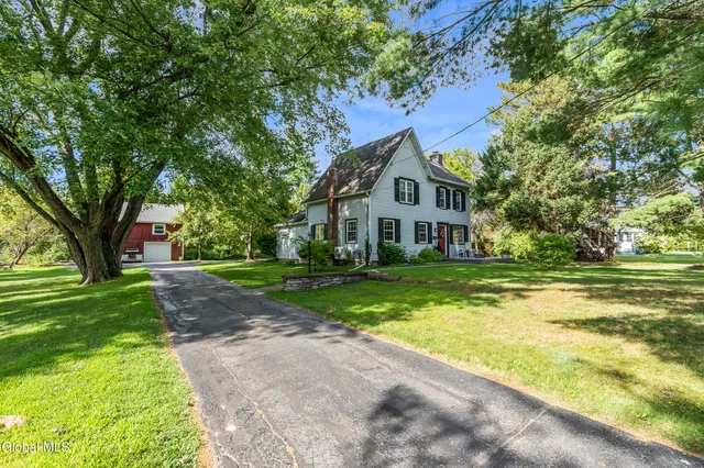 $550,000 | 91 Orchard Street, Bethlehem, NY 12054