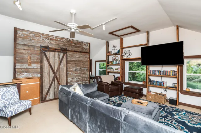 $550,000 | 91 Orchard Street, Bethlehem, NY 12054