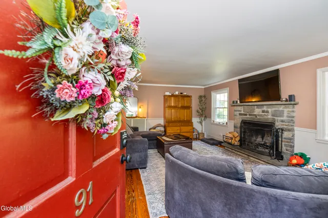 $550,000 | 91 Orchard Street, Bethlehem, NY 12054